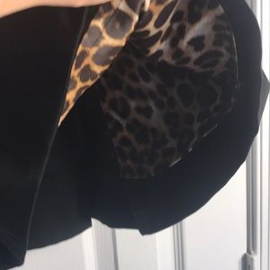 Black Elegant suit skirt weird little plaid lining